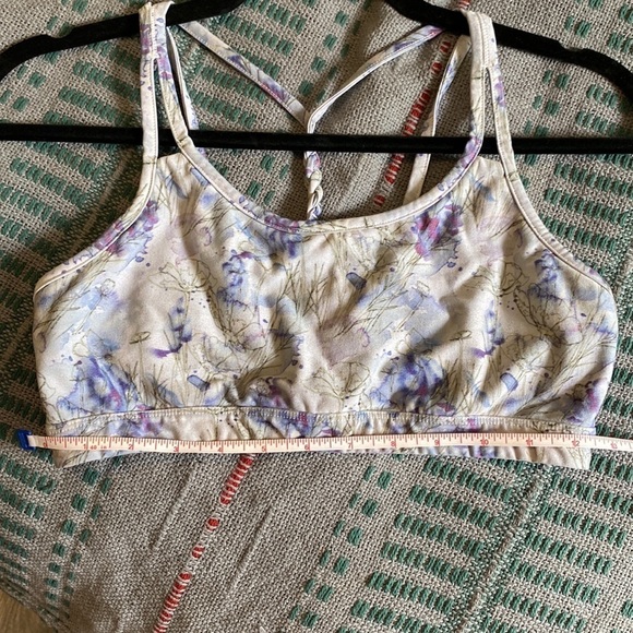 Floral Sports Bra, Size M, Cute Braid Back Detail, Great Condition - Picture 7 of 7